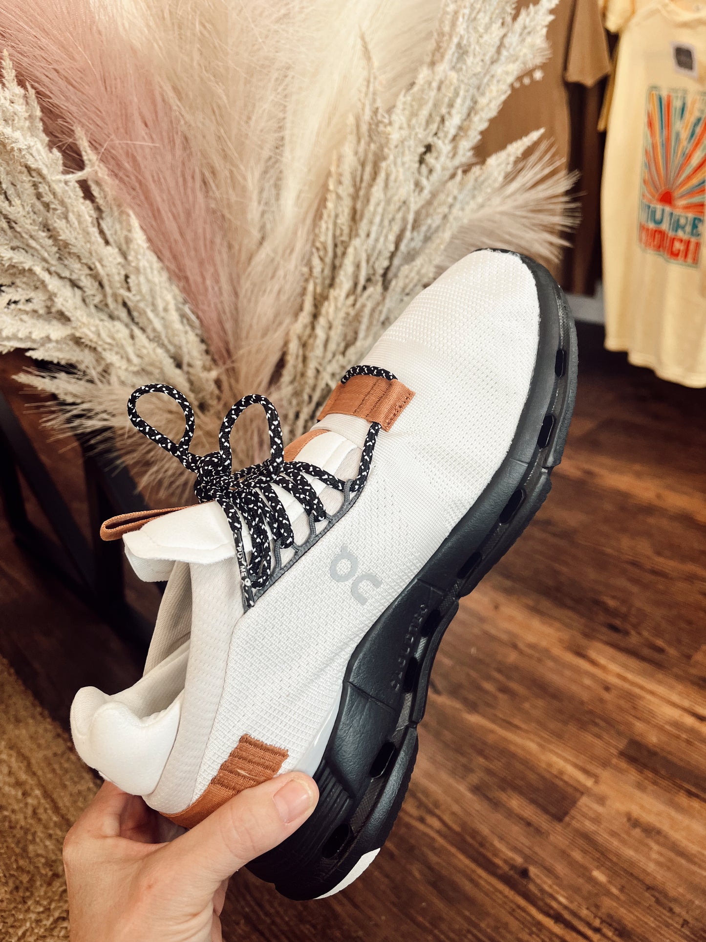Toffee Top Sneakers (preorder)